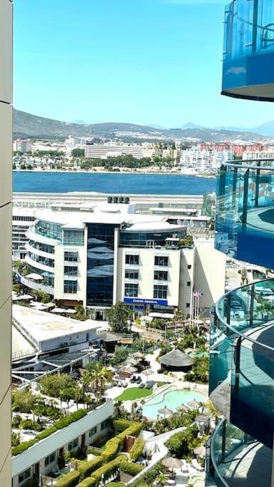 Ocean Village High Floor Luxury Modern Apartment Gibraltar Exteriör bild