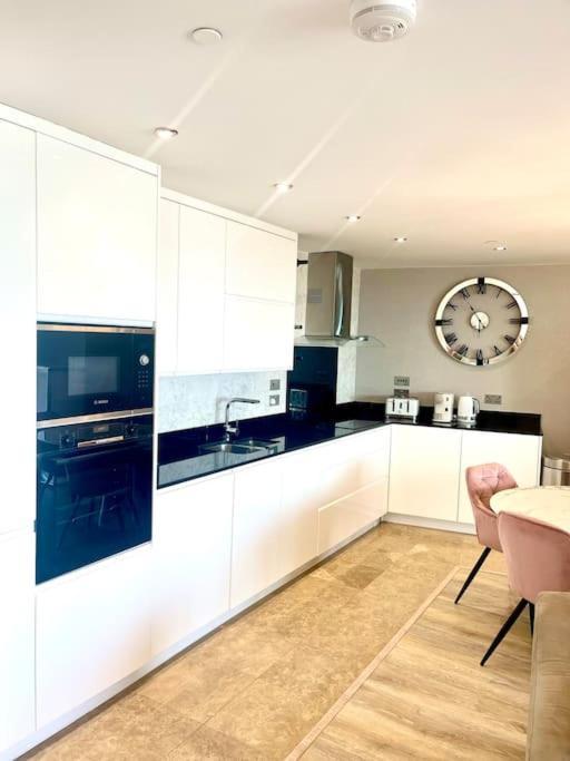 Ocean Village High Floor Luxury Modern Apartment Gibraltar Exteriör bild