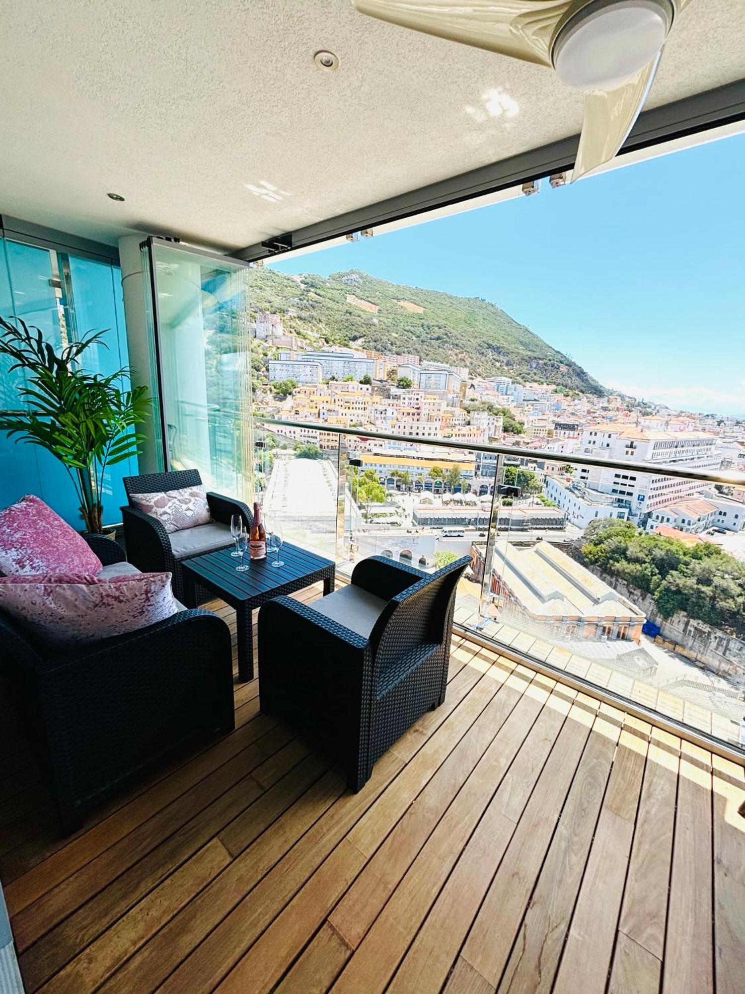 Ocean Village High Floor Luxury Modern Apartment Gibraltar Exteriör bild