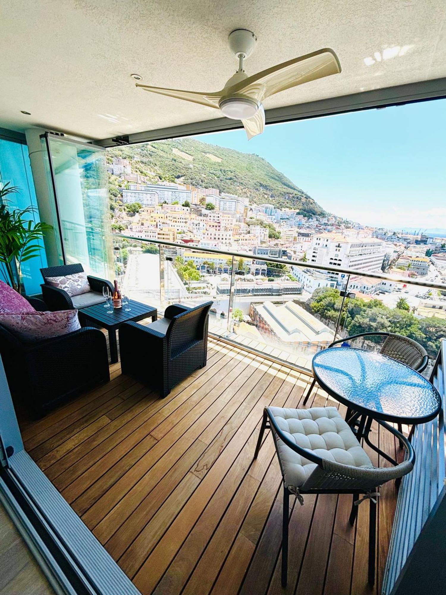 Ocean Village High Floor Luxury Modern Apartment Gibraltar Exteriör bild